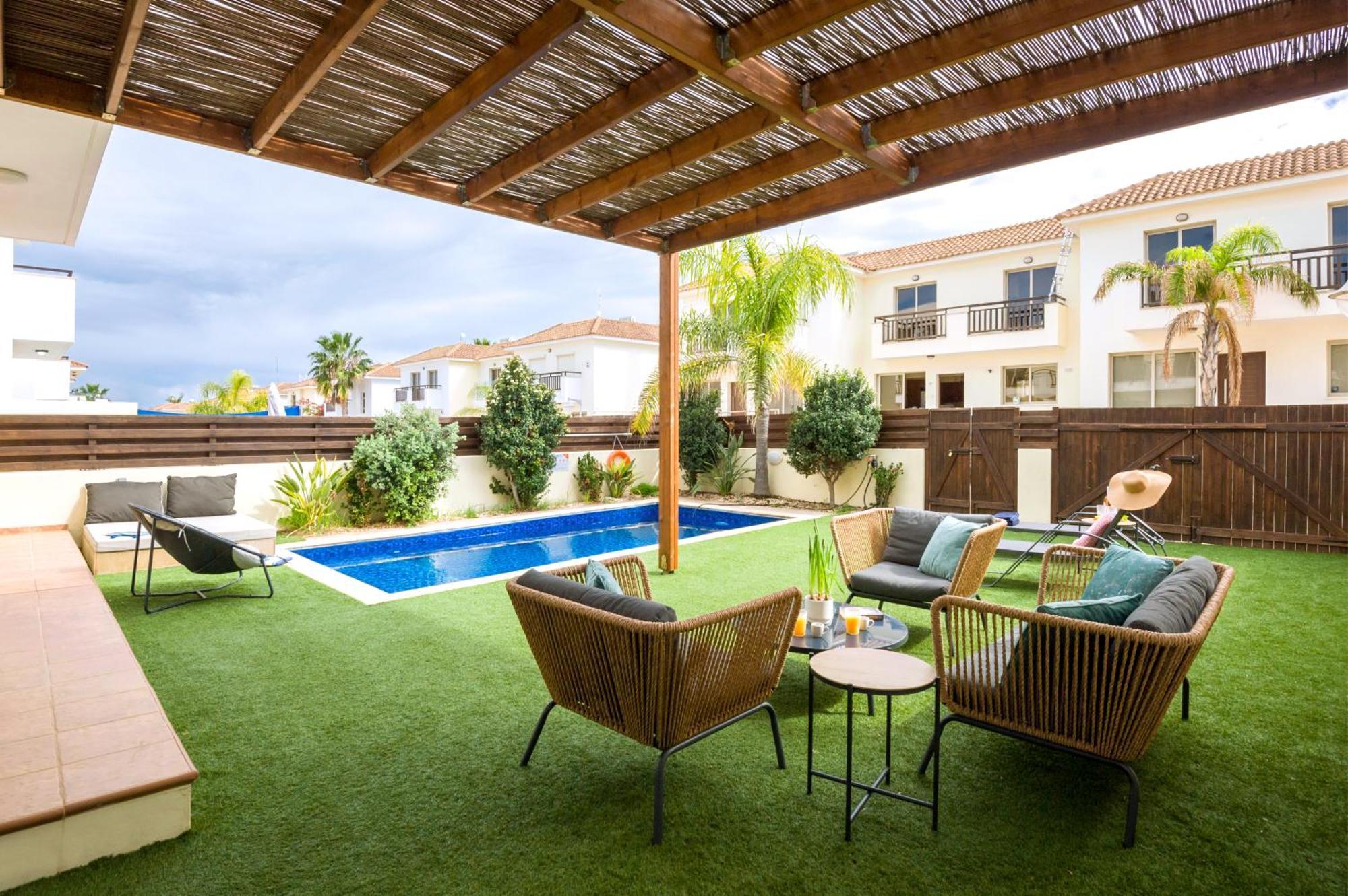Villa Oasis Pernera Exteriér fotografie